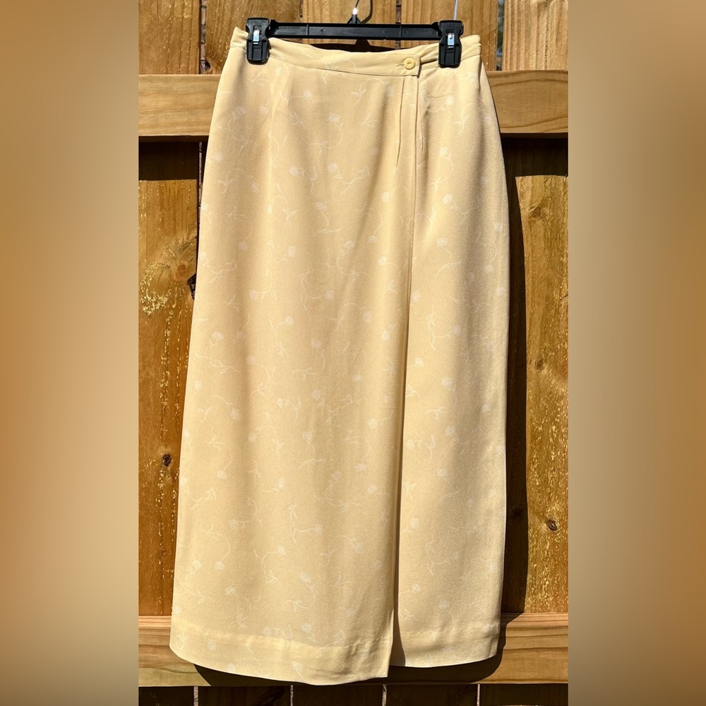 NWT - Rena Rowan Floral Yellow Skirt
